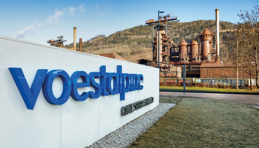 Bei der voestalpine reinigt Dussmann im Werk Leoben-Donawitz eine Fläche von 40.000 Quadratmetern.