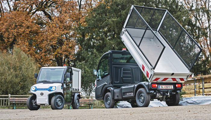 Goupil ist ein erfahrener und führender Hersteller elektrischer Nutzfahrzeuge, mit Sitz und Produktion in Frankreich. Seit April 2025 besteht eine Handelspartnerschaft zwischen Goupil und Stangl, ab Januar 2026 vertreibt Stangl Goupil Elektrotransporter exklusiv in Österreich. Highlights: ► Stangl bietet drei E-Transporter: vom kompakten G2, dem Allrounder G4, bis zum leistungsstarken G6 ► Kompakt & vielseitig: Der G2 überzeugt mit nur 1,10 m Breite und 500 kg Zuladung – ideal für enge Innenhöfe und innerstädtische Logistik. ► Allrounder G4: Mit bis zu 1,2 t Nutzlast, bis zu 120 km Reichweite und ergonomischem Design ist er der perfekte Partner für Stop-&-Go-Einsätze. ► Power-Fahrzeug G6: Reichweite 150 km, Geschwindigkeit 80 km/h, Zuladung über 1 t – ideal für kommunale Flotten, Lieferdienste und Dienstleister. Sicherheit & Komfort: Alle Modelle sind verfügbar mit leistungsstarken Lithium-Batterien, barrierefreiem Einstieg und modernen Sicherheitsmerkmalen – für effizientes, sicheres Arbeiten bei minimaler Umweltbelastung in Punkto Emissionen und Lautstärke. Gelistet bei der BBG: Alle drei Goupil Elektrotransporter sind bei der ‚Bundesbeschaffung BBG‘ gelistet und können auch über diesen Weg beschafft werden. Vorführung: Das Team von Stangl bietet bei Interesse eine Vor-Ort-Vorführung mit unterschiedlichen Modellen der Goupil Elektro-Transporter an. Kommunalmesse: Das Team Stangl Kommunal stellt seine neuen Elektrotransporter auch auf der Kommunalmesse aus, von 2.-3. Oktober auf der Messe Klagenfurt.